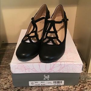 Journee Collection, NILE, size 10, Black EUC